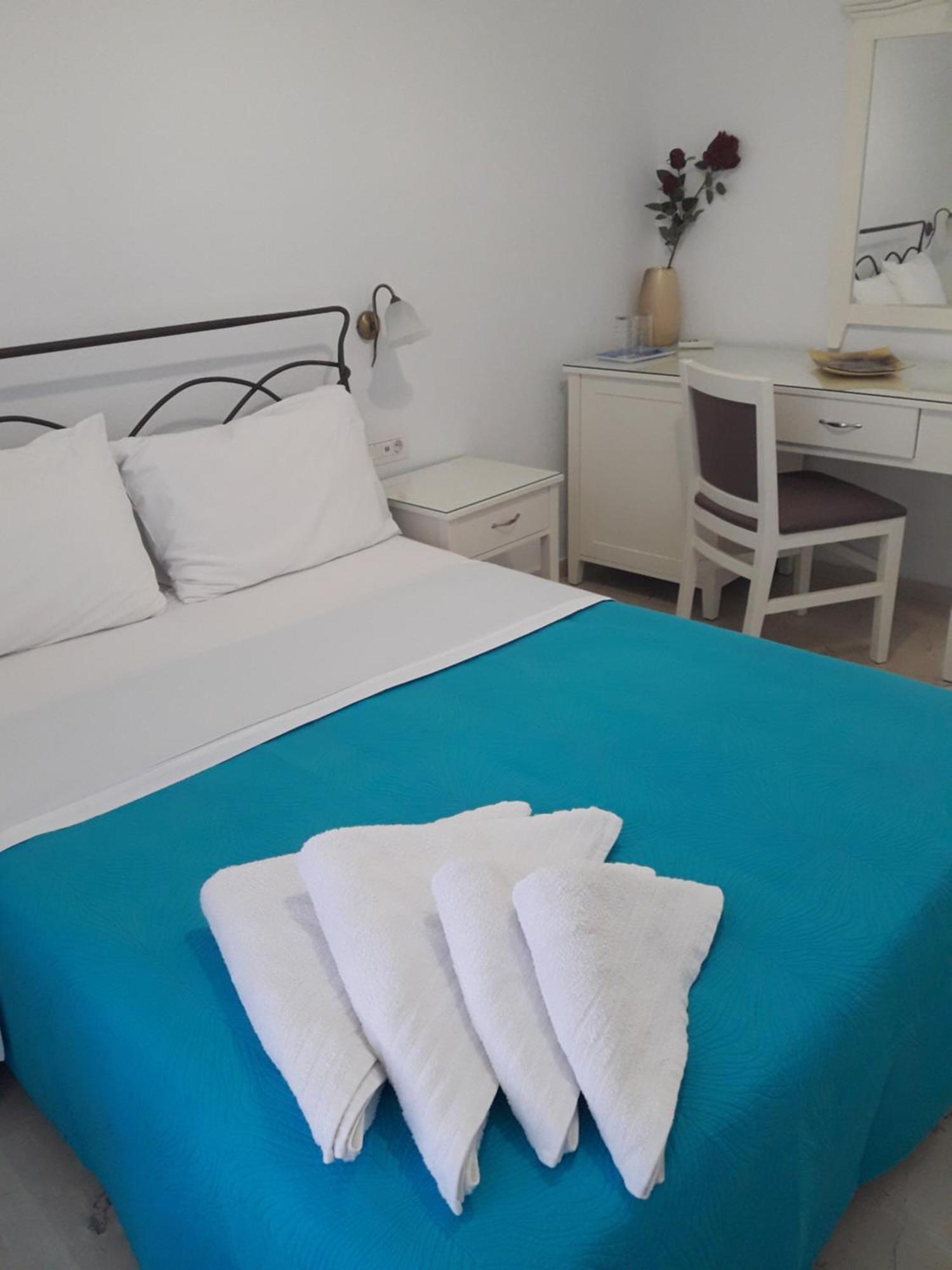 Arion Bay Hotel Santorini Kamári Eksteriør billede