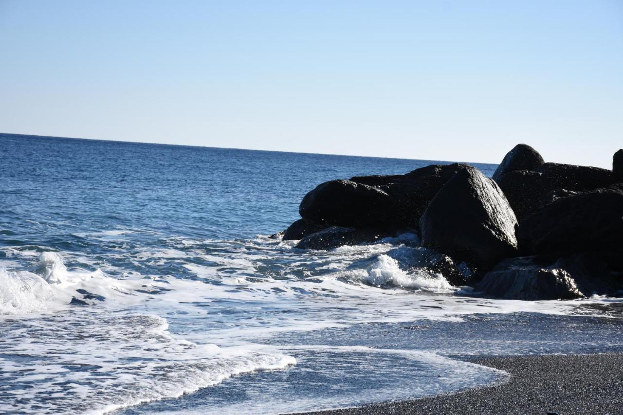 Arion Bay Hotel Santorini Kamári Eksteriør billede